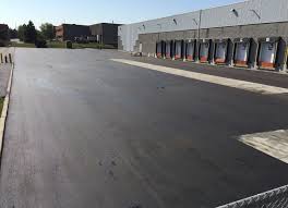 Best Recycled Asphalt Driveway Installation  in Southfield, MI